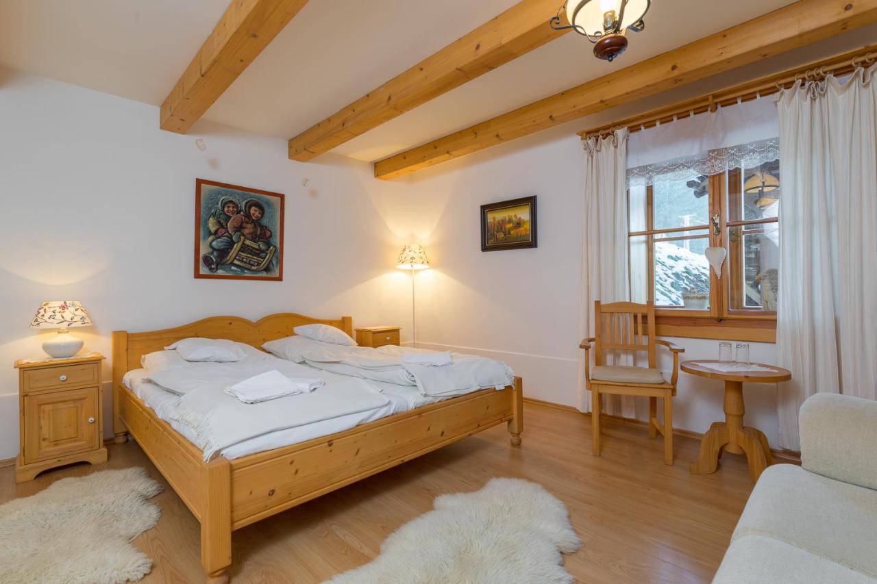 Valasske Chalupy Kycerka Hotel Velké Karlovice Buitenkant foto